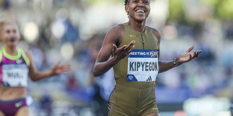 Two World Records at the Paris Diamond League!