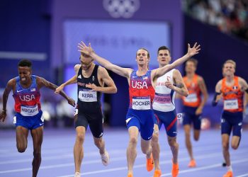 Coffee with Larry, August 6, 2024, Gabby Thomas impresses in 200 meters, Cam Rogers takes hammer throw, Miltiadis Tentoglou takes LJ and Cole Hocker surprises most with brilliant 1,500m win!