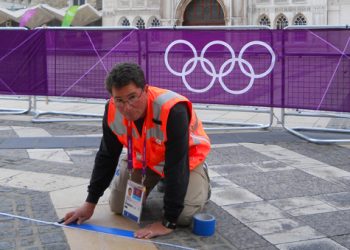 MARATHON CHAMPIONS TOLA, HASSAN  KNOW THEY RAN PRECISELY 42.195 KILOMETERS,  WITH ALL THANKS TO MAURICE WINTERMAN, WITH SUPPORT FROM DAVID KATZ.