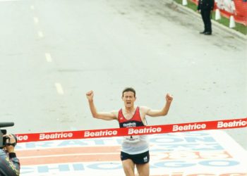 This Day in Track & Field–October 20, Steve Jones wins Chicago, Sets CR, Misses WR by one second! by Walt Murphy News & Results Services