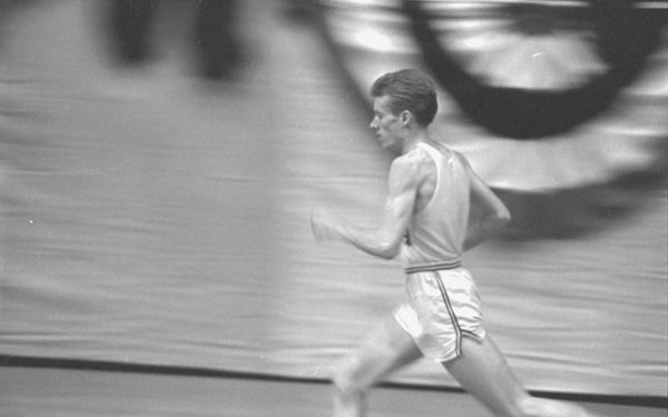 This Day in Track & Field, December 23, Frosh Tom O’Hara wins Ted Haydon Mile (1960), birthdays of Lisa Dobiskey (1983), and Rick Wolhuter (1948), by Walt Murphy