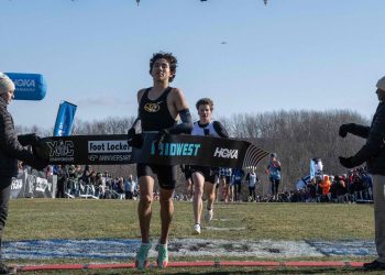 Victoria Garces and Juan Gonzalez Capture First Place Titles in the 45th Annual Foot Locker XC Championships Midwest Regional !