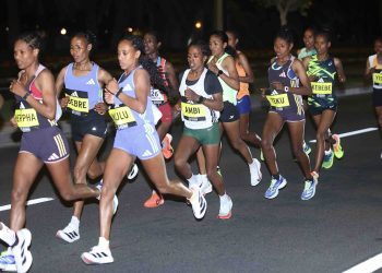 Hirpa and Gemechu Shine as Ethiopia Rules the 2025 Dubai Marathon