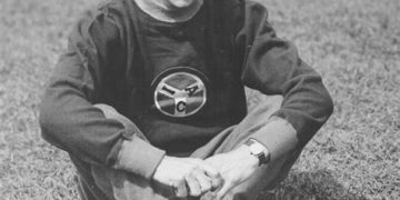 This Day in Track & Field, January 23, Joie Ray wins Mile and half race at Millrose Games (1918), Curt Clausen sets 30k AR (2000), Born this Day: Coach Bob Larsen (1939)by Walt Murphy