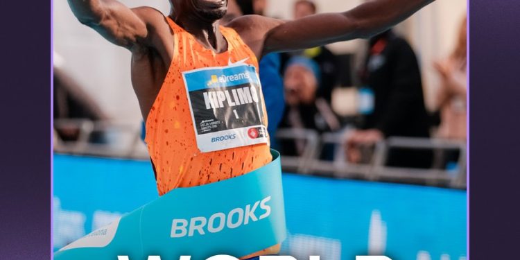 Kiplimo 56:41 WR, Jepkosgei 64:13 WL