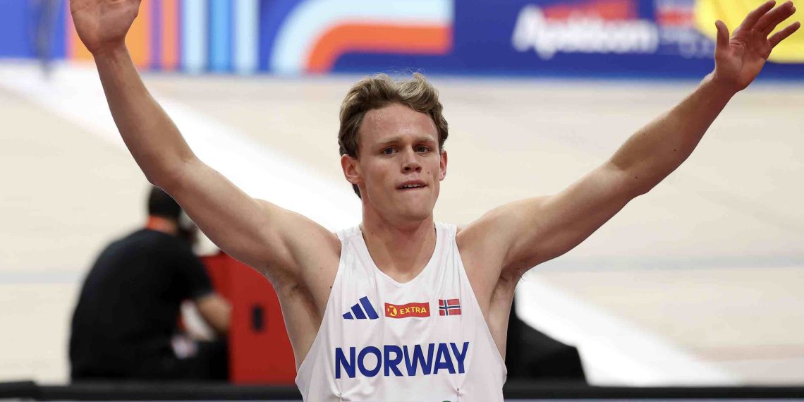 Saturday Night Fever ( a great night of track in Apeldoorn)!