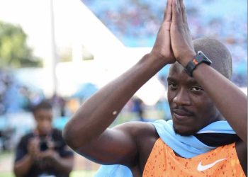 Tebogo and Simbine thrill fans at the Botswana Golden Grand Prix