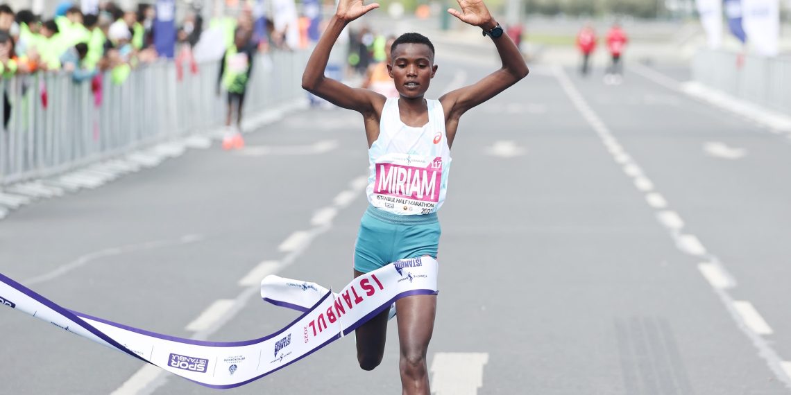TÜRKİYE İS BANKASI ISTANBUL HALF MARATHON: Matata dominates in windy Istanbul while Chebet turns the tables