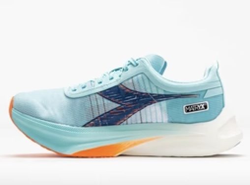 For Shoe Geeks ONLY: The DIADORA Gara Carbon 2 is an impressive Trainer/Racer!