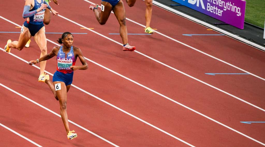 Lyles and Jefferson-Wooden Redraw the Boundaries of the 200m