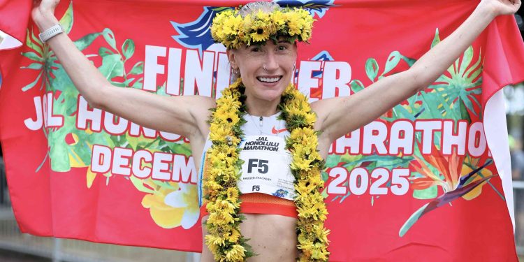 HAUGER-THACKERY, WELDLIBANOS WIN RAINY JAL HONOLULU MARATHON