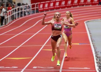 Hoey takes Kipketer 800 m record, Kessler from Kenenisa at 2026 NB Indoor Grand Prix!