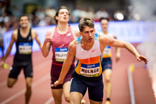Molnár 45.01 ER, Furlani beat Tentoglou, 10 meeting records, 5 world leads, U20 WR, the Czech Indoor impresses!