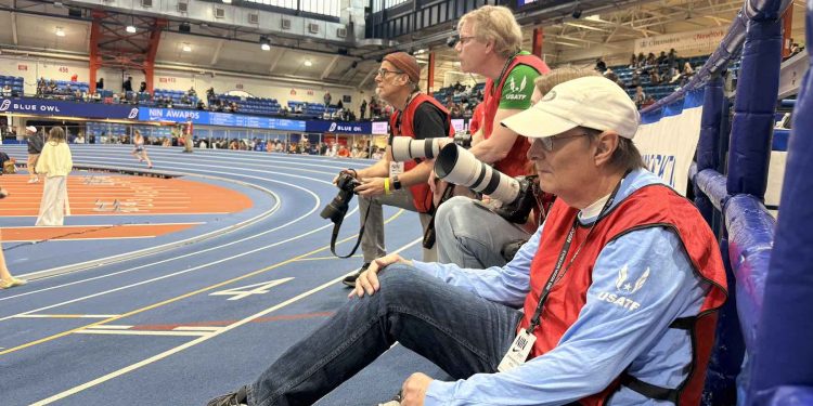 NIKE Indoor Nationals, Five TakeAways from Day 3: Fast 800 meters, Close Distance Medleys and a Gigantic Shot put!